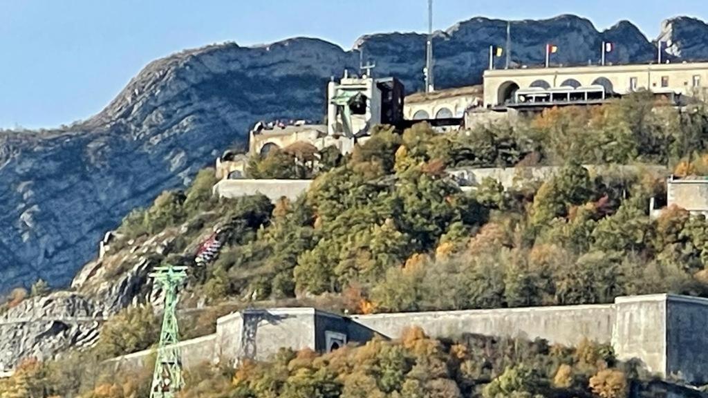 Cosy And Calm In Grenoble City Heart With Free And Large Parking Q-Park Chavant 外观 照片
